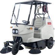 Машина подметальная XGroup S1600 с сиденьем для оператора S1600-L80